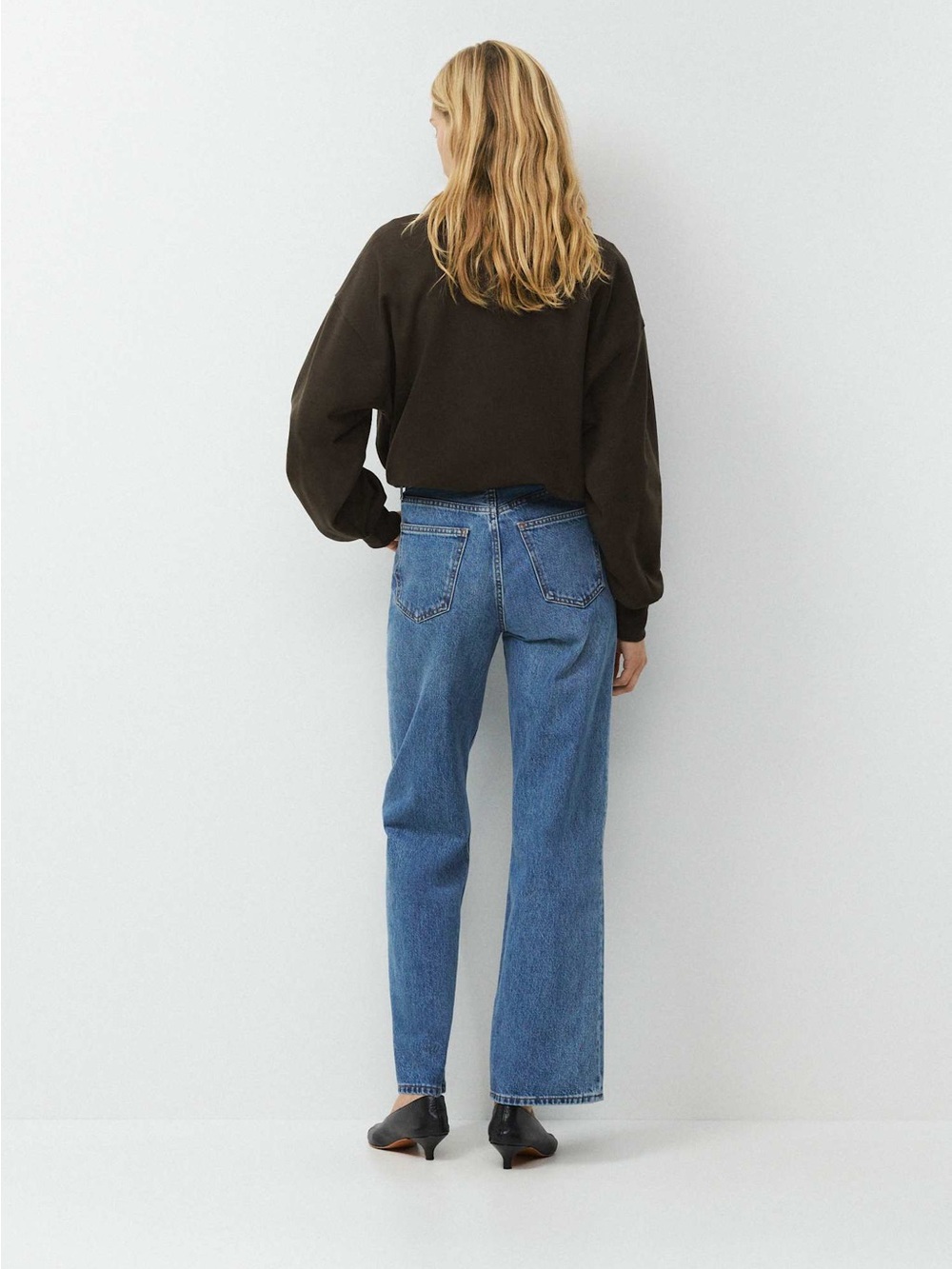 Denim Forum Farrah High-Rise Straight Jeans in Blue - Picture 3 of 8